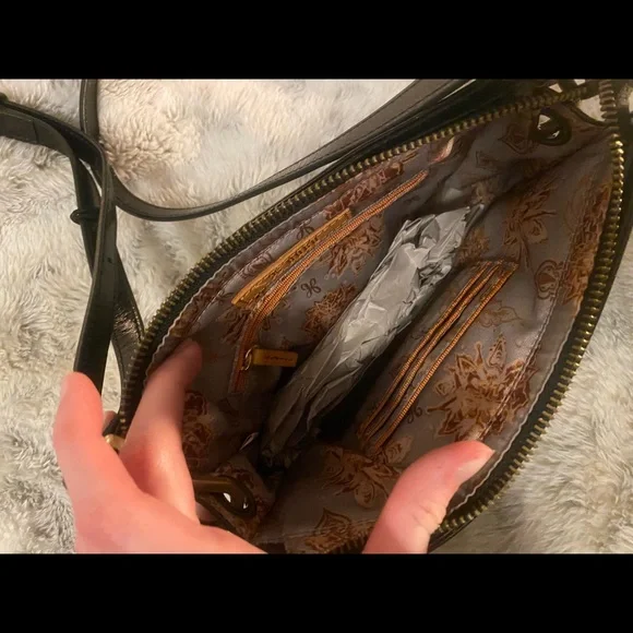 NWOT Hobo Black Patent Leather Convertible Bag